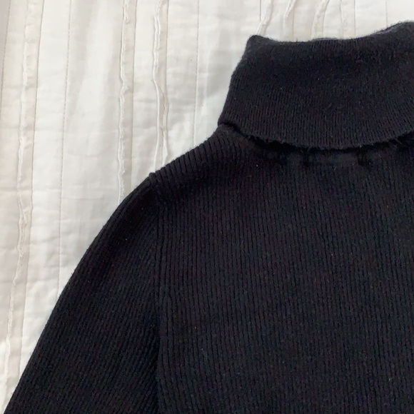 Express Black Ribbed Turtleneck - Picture 2 of 3